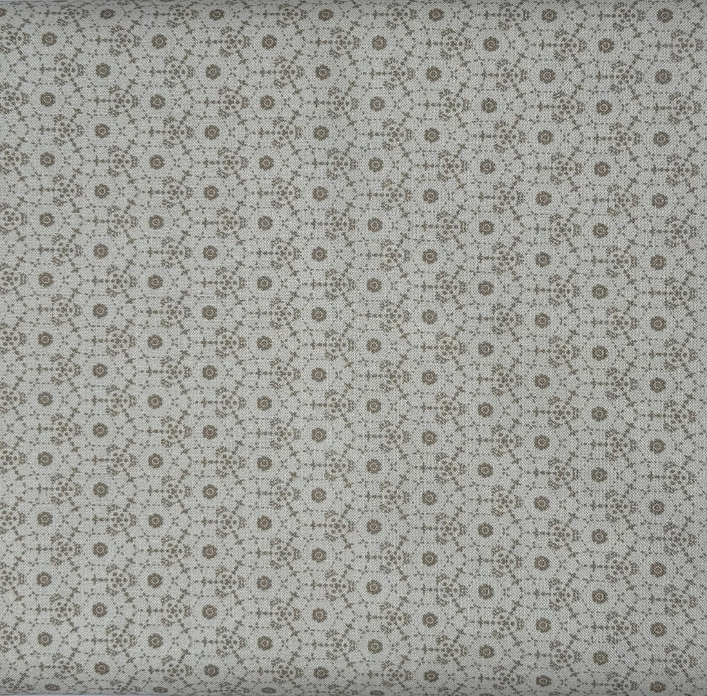 Interlocking Rings Geometric - Tan