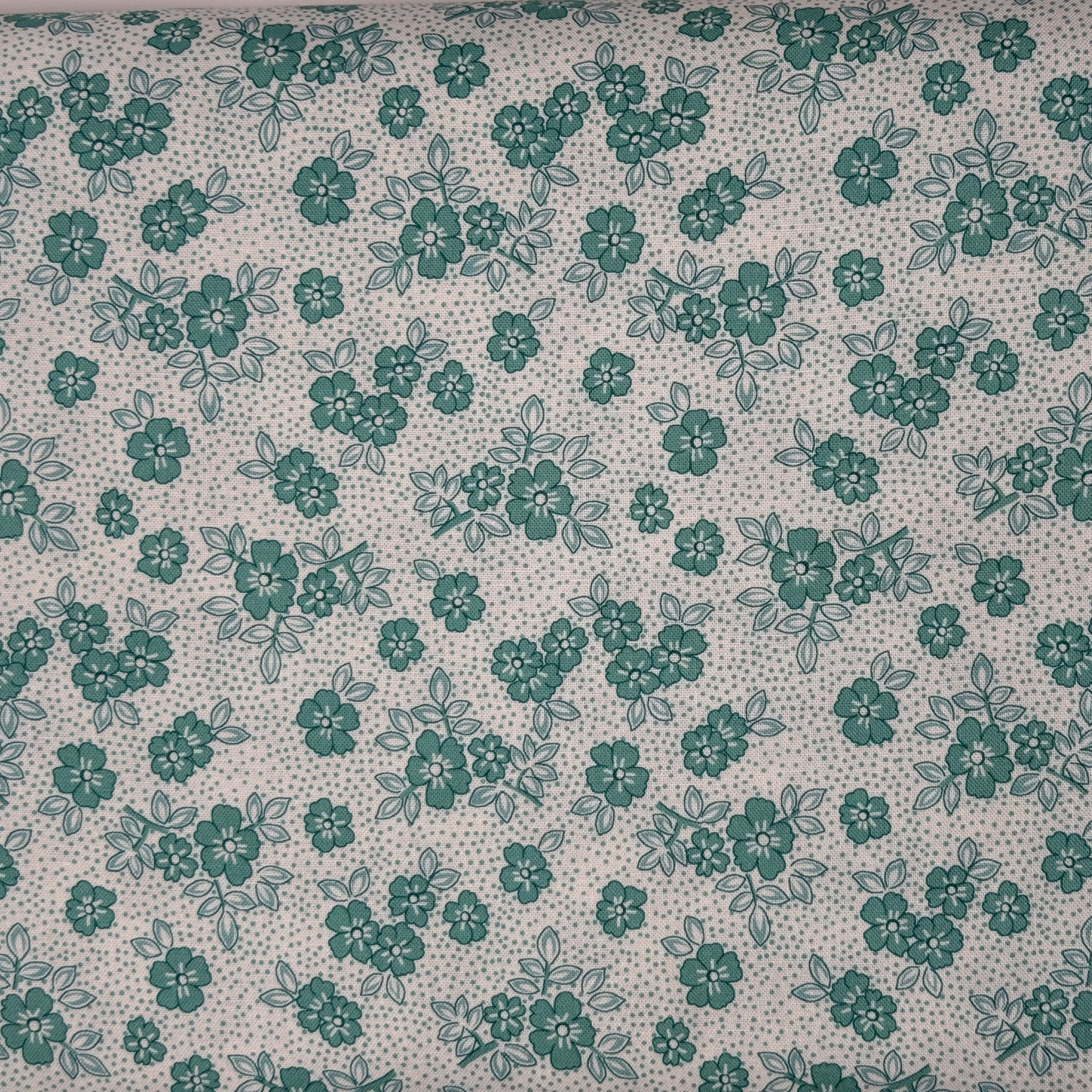 Tonal Flowers-Green