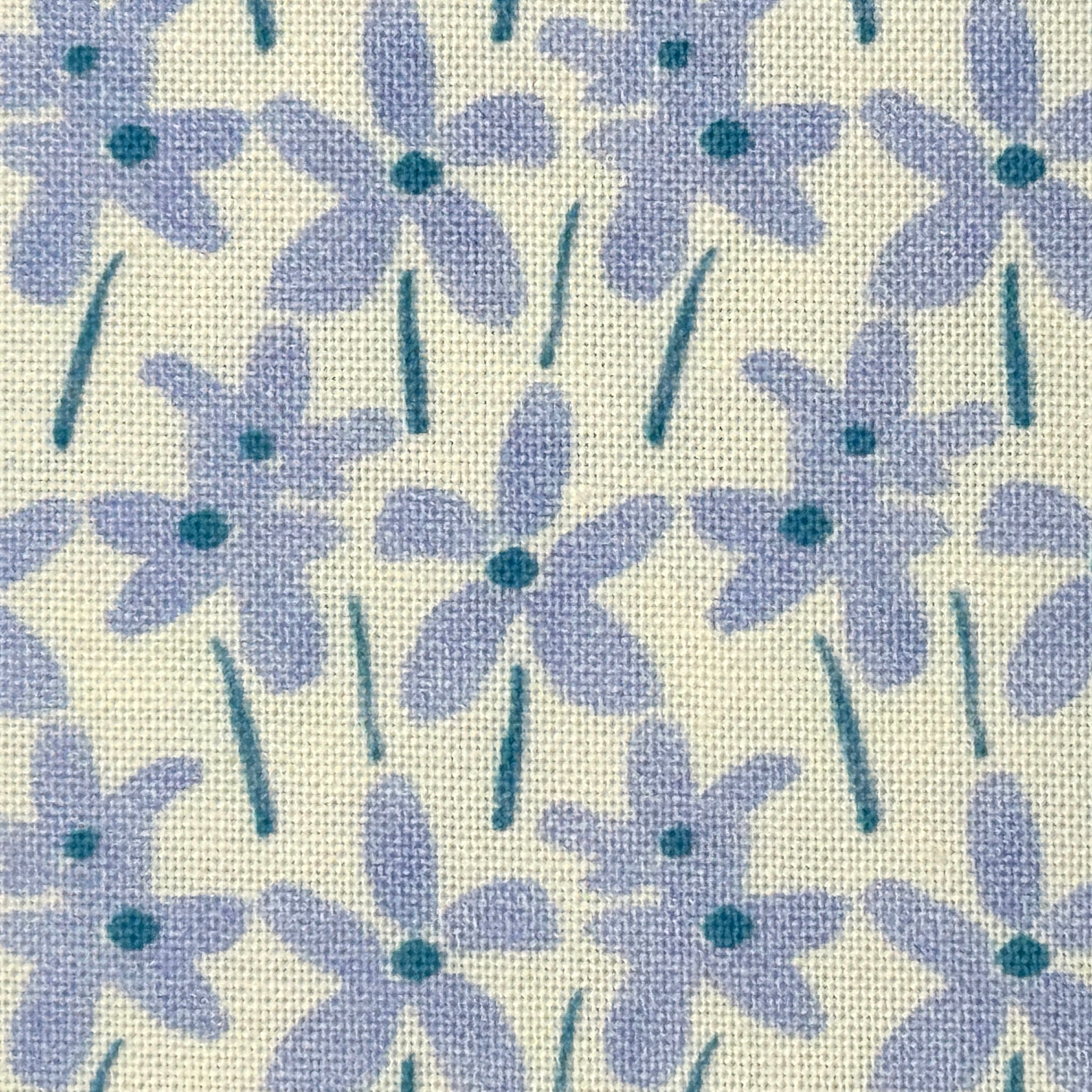Cornflower Blue Daisies on Cream